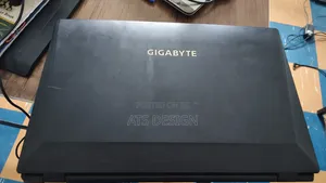 Laptop Gateway GWAP42424 8GB Intel Core i7 SSD 256GB