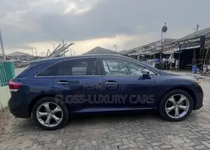 Toyota Venza Limited 2015 Blue