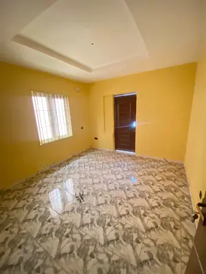 3bdrm Duplex in Waterfront Estate for rent