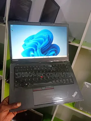 Laptop Lenovo ThinkPad T450 8GB Intel Core i5 HDD+SSD 500GB