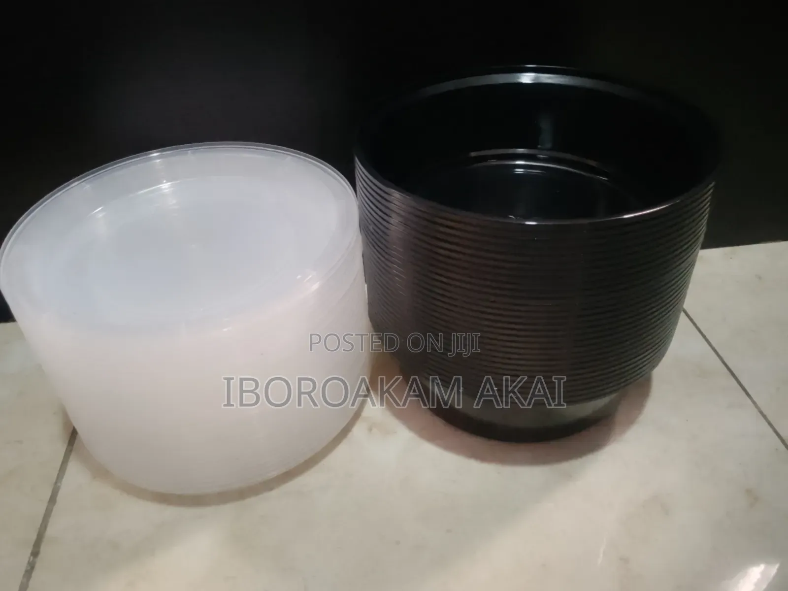 30 1000ml Black Round Takeaway Plates