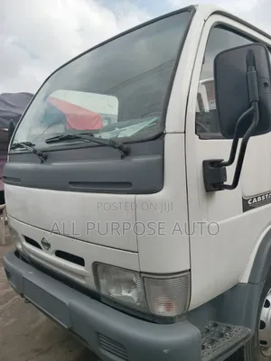 Nissan Cabstar 2004 White