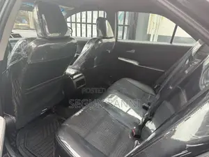 Toyota Camry SE 4dr Sedan (2.5L 4cyl 6A) 2014 Black