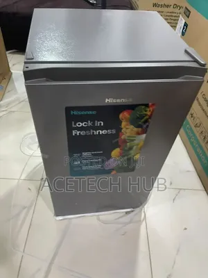 Hisense REF093DR 93L – Compact Cooling Solution