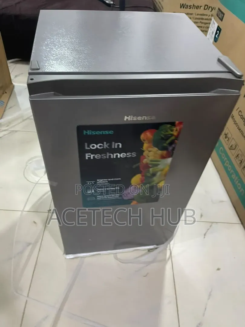 Hisense REF093DR 93L – Compact Cooling Solution