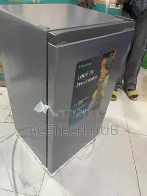 Hisense REF093DR 93L – Compact Cooling Solution