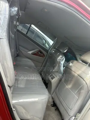 Toyota Camry XLE V6 4dr Sedan (3.5L 6cyl 6A) 2011 Red