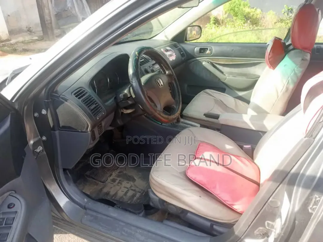 Honda Civic 2004 Brown