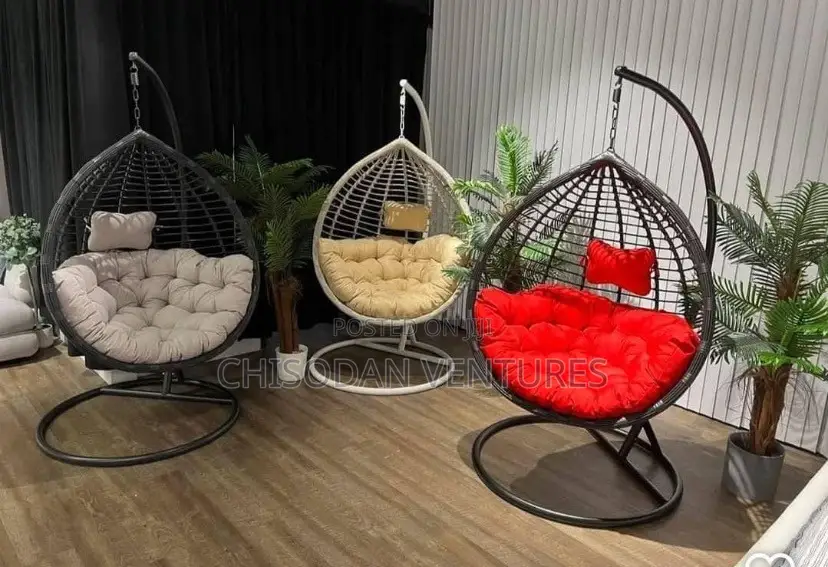 Swinging Chair