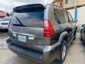 Lexus GX 470 Sport Utility 2005 Gray