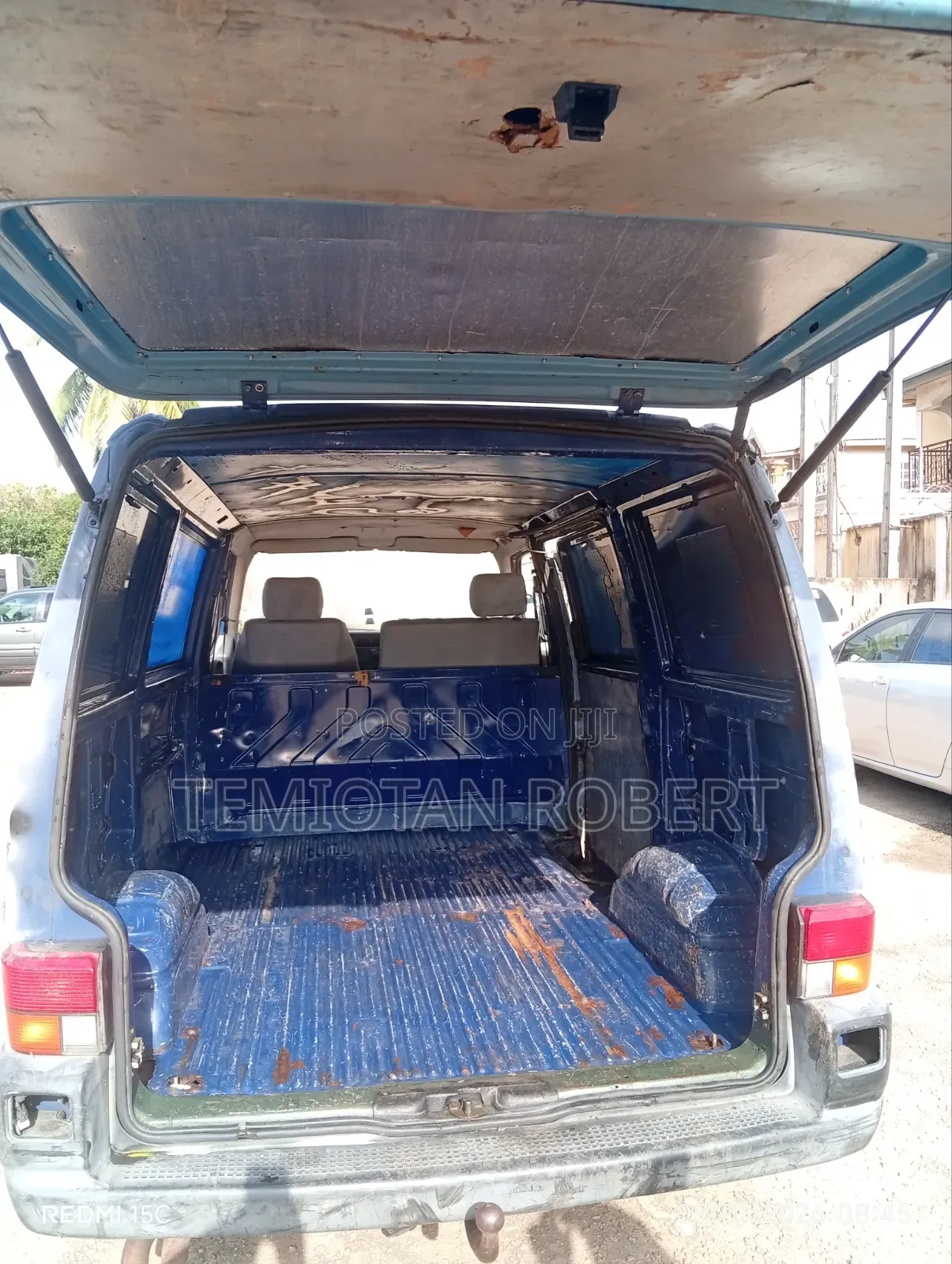 Volkswagen Transporter 2005 Blue