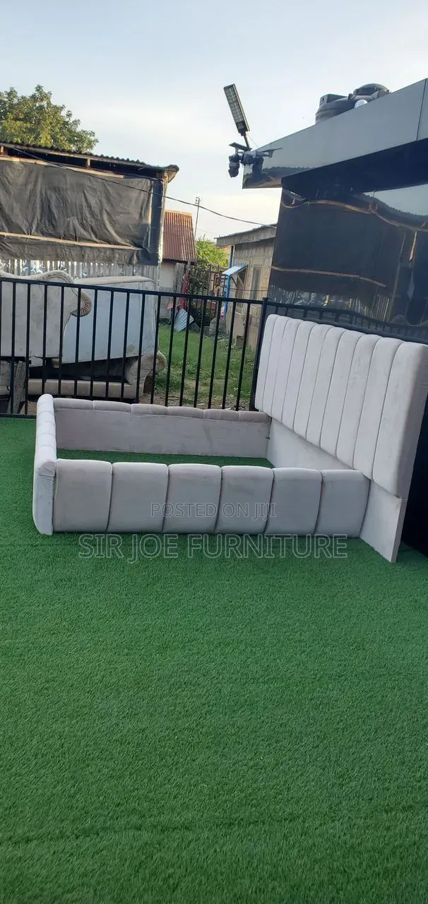 4x6 Bedframe