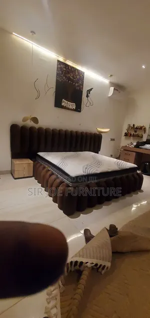 6x6 Bedframe