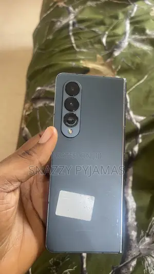 Samsung Galaxy Z Fold4 256 GB Gray