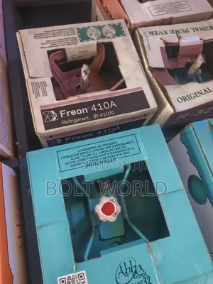 Freon R410a  Refrigerant Gas