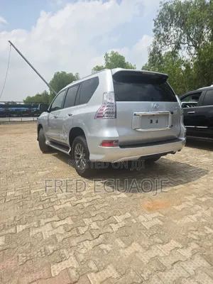 Lexus GX 460 Luxury 2016 Silver