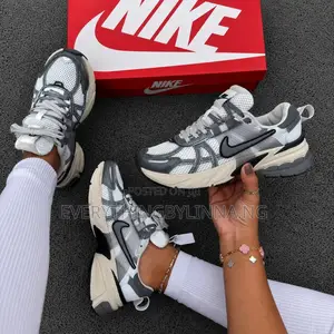 Nike V2K Run Summit Brown