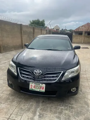 Toyota Camry XLE 4dr Sedan (2.5L 4cyl 6AM) 2010 Black