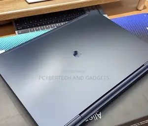 New Laptop Alienware 16 Aurora 16GB Nvidia SSD 1T