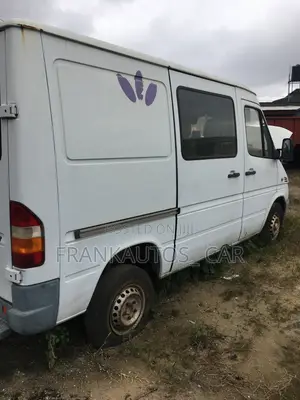 Mercedes-Benz Sprinter 2005 White