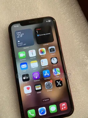 Apple iPhone 11 64 GB Red
