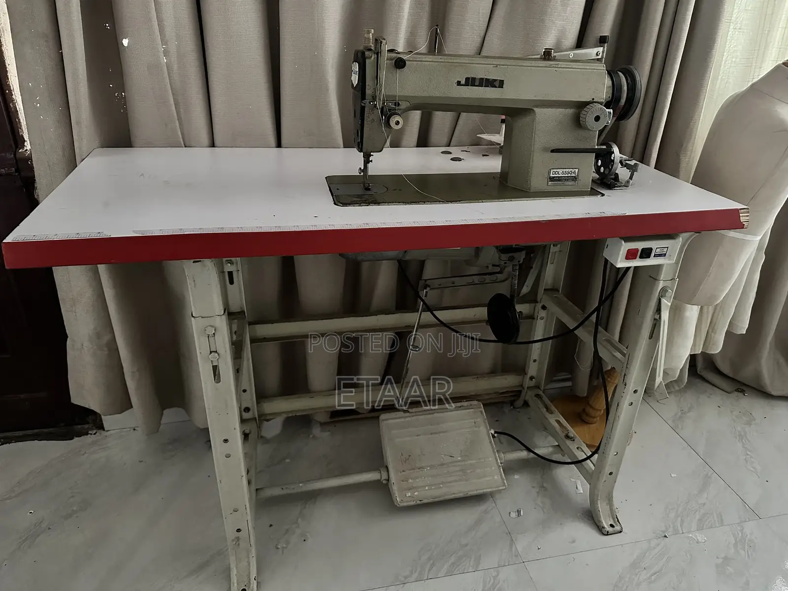 Industrial Sewing Machine