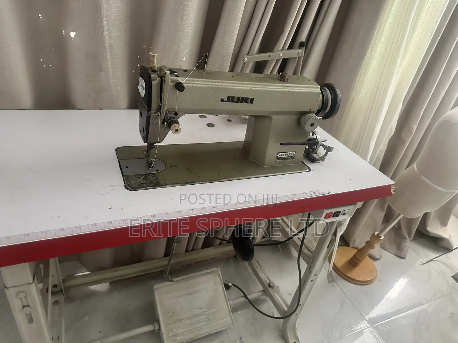 Industrial Sewing Machine