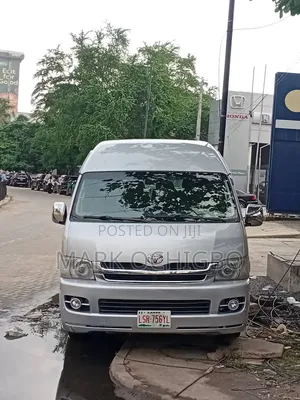 Hiace Bus for Rent
