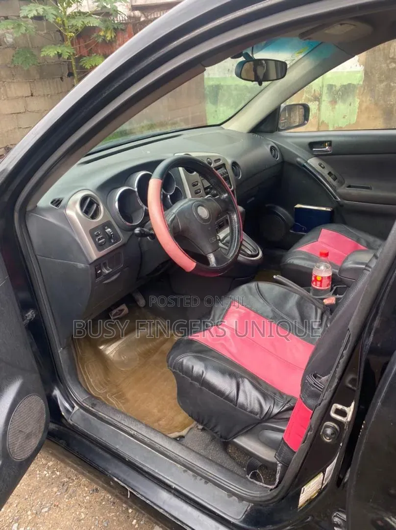 Toyota Matrix 2004 Black