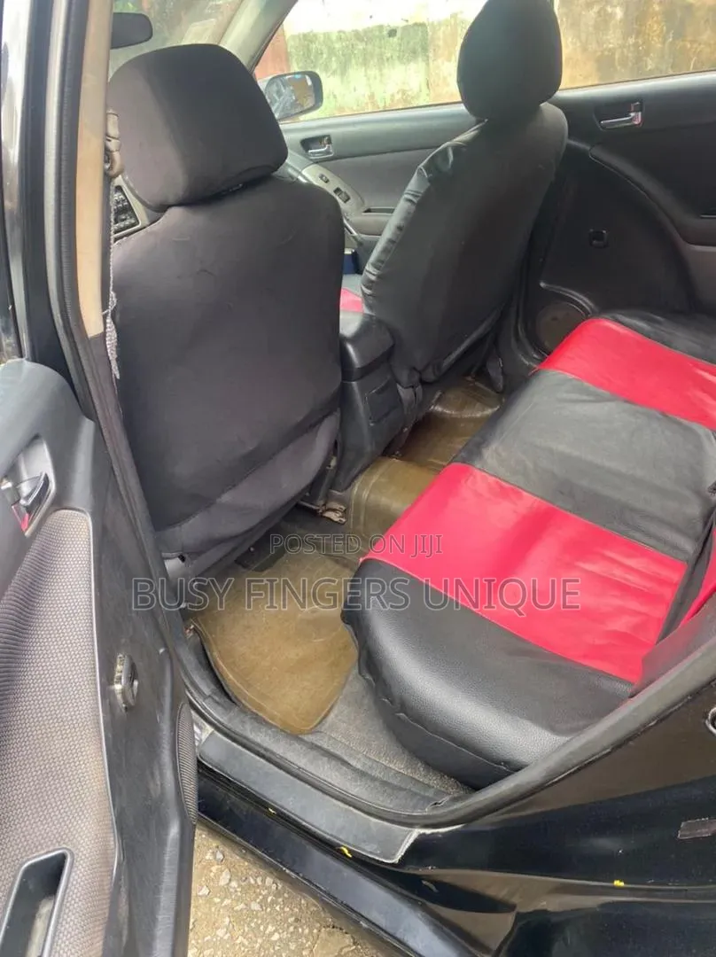 Toyota Matrix 2004 Black
