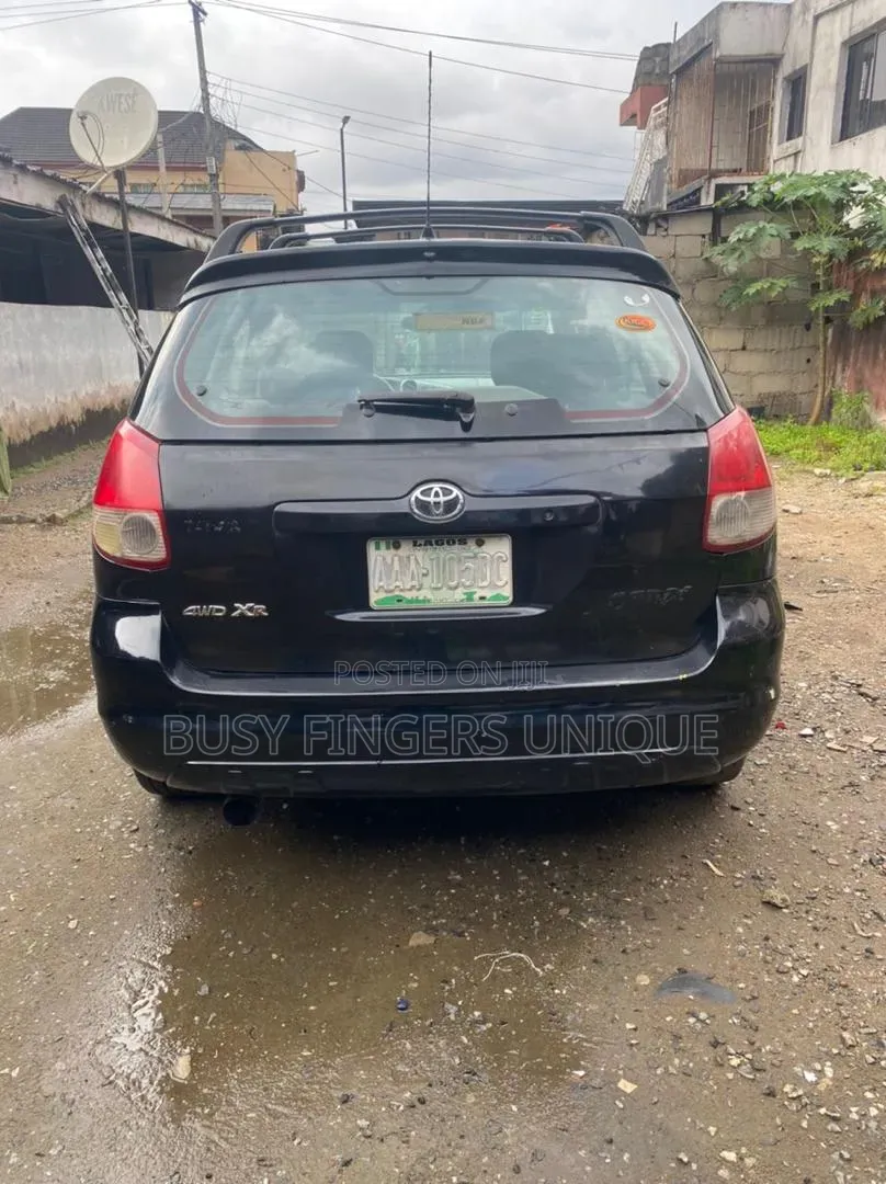 Toyota Matrix 2004 Black