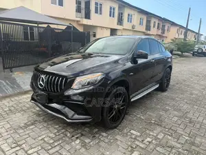 Mercedes-Benz GLE-Class 2017 Black