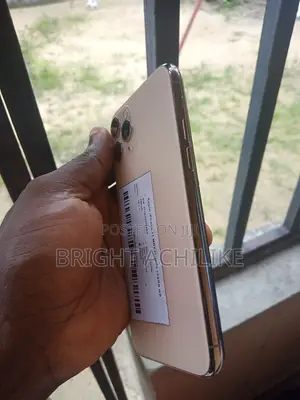 Apple iPhone 11 Pro 64 GB Gold