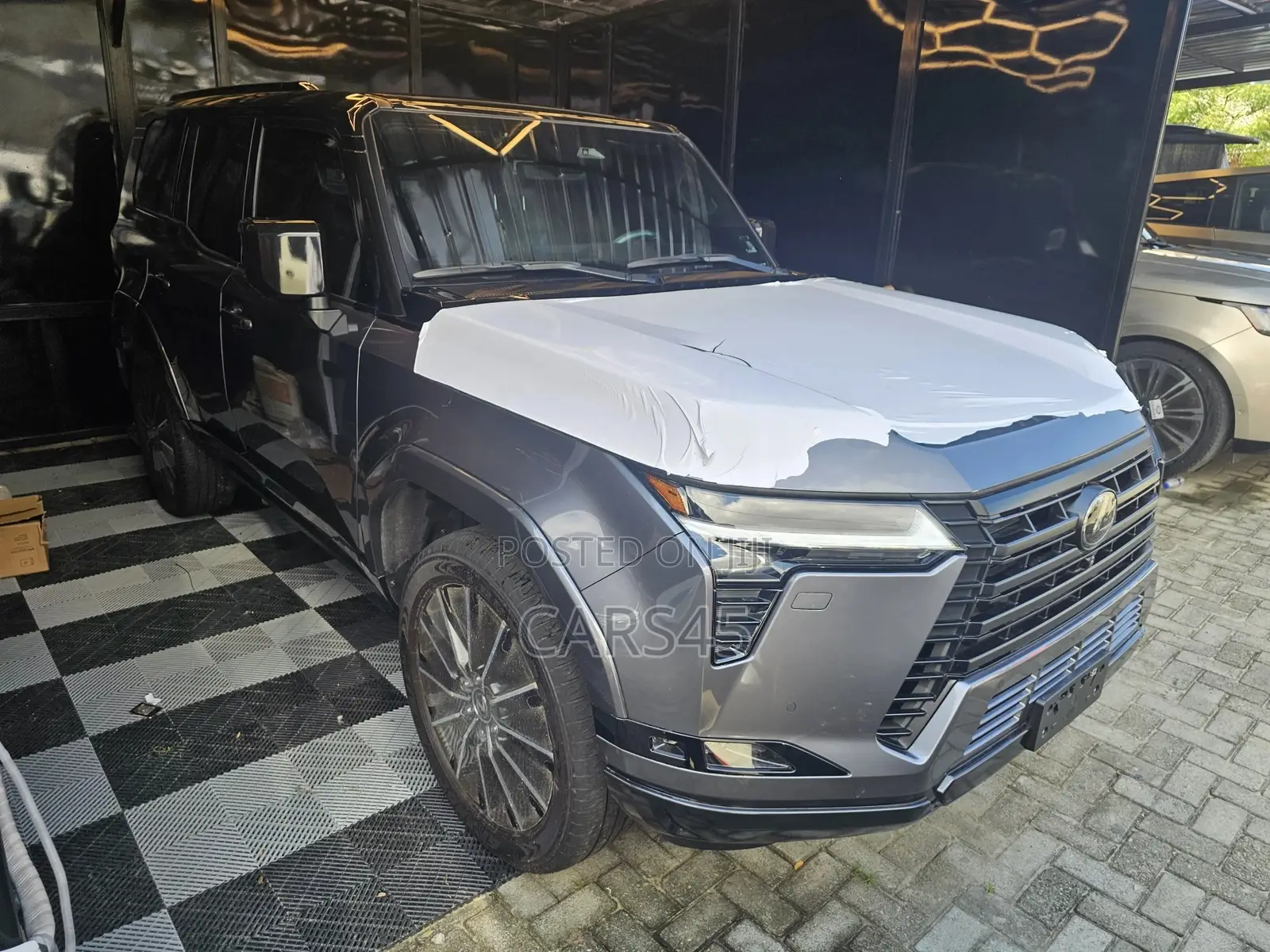 Lexus GX 2025 Gray