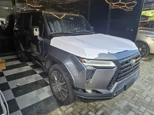 Lexus GX 2025 Gray