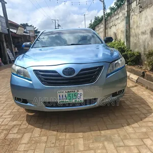Toyota Camry 2010 Blue