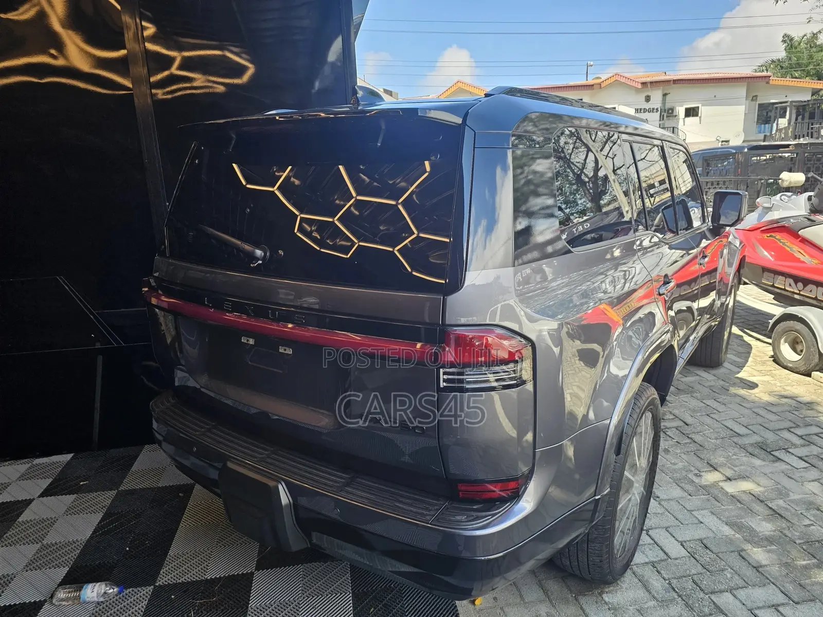 Lexus GX 2025 Gray