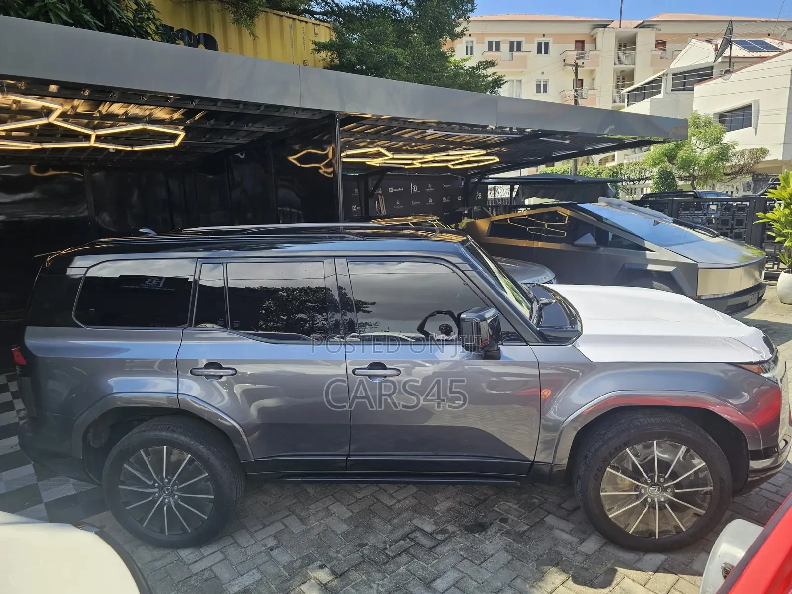 Lexus GX 2025 Gray