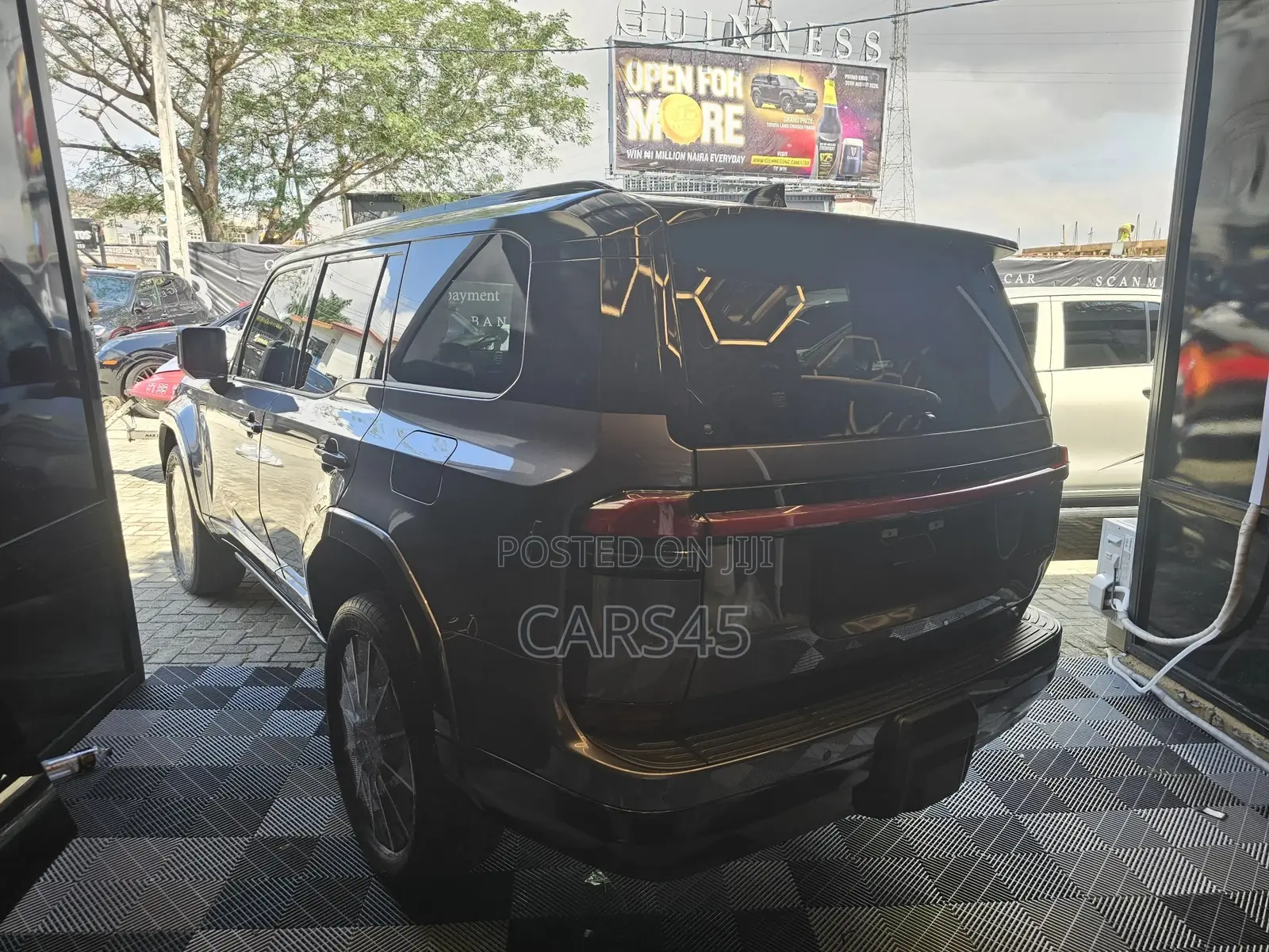 Lexus GX 2025 Gray