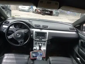 Volkswagen Passat 2014 Black