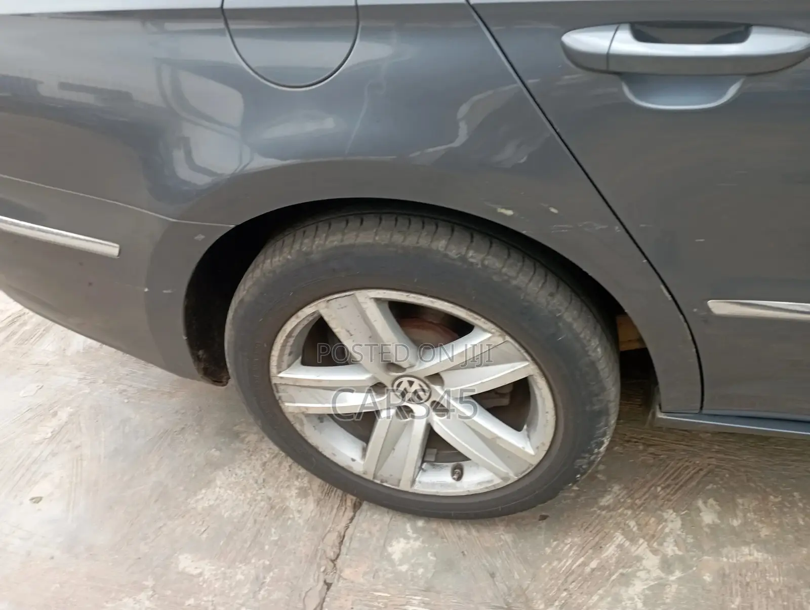 Volkswagen Passat 2014 Black