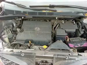 Toyota Sienna 2012 Gray
