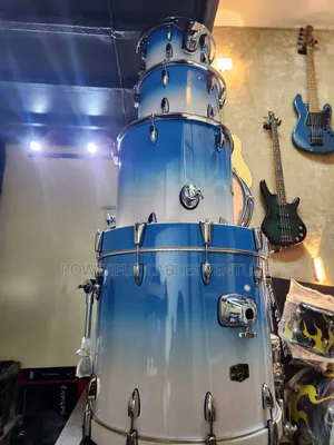 Tama Drum Set