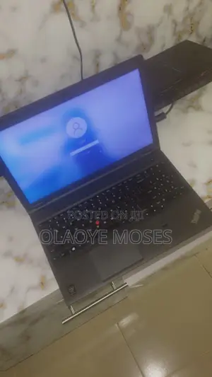 Laptop Lenovo ThinkPad T540p 8GB Intel Core i7 HDD 500GB