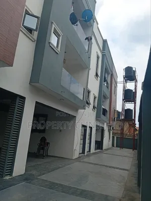 3bdrm Apartment in Ikosi Ketu for rent