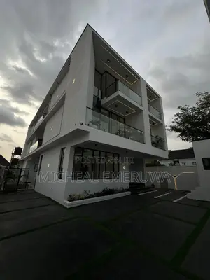 6bdrm Duplex in Apo Resettlement for sale