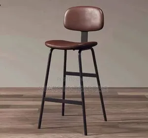 Modern Bar Stool / High Chair