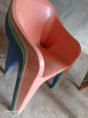 Plastic Chair for Bar and Restaurant