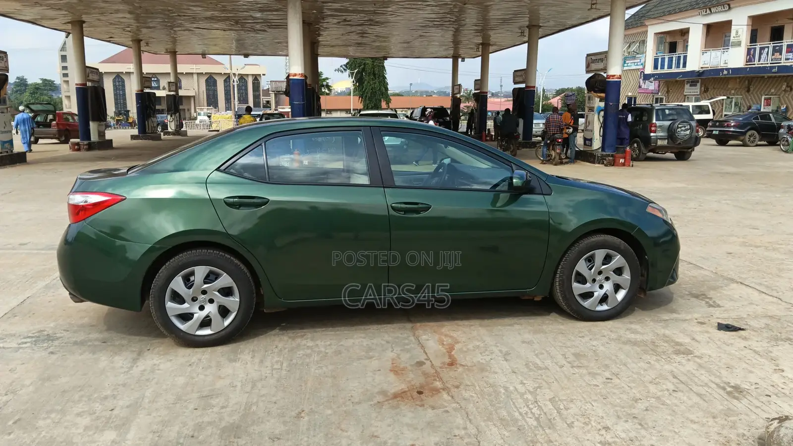 Toyota Corolla 2015 Green