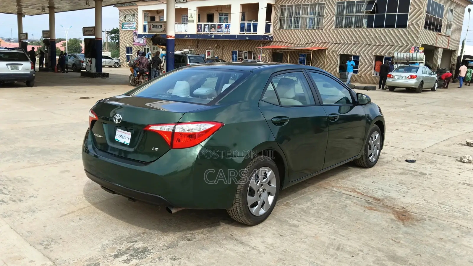 Toyota Corolla 2015 Green
